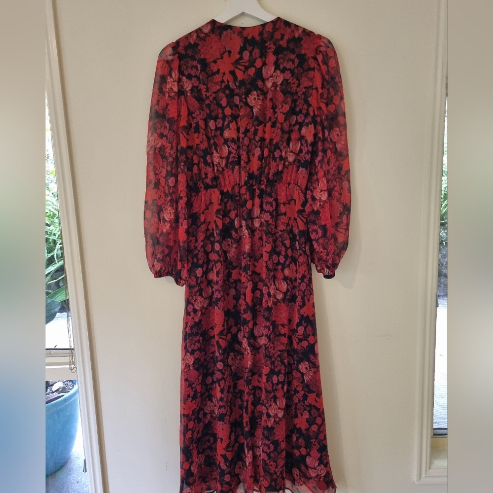 MNG dress. Size eur8. In red floral - Picture 6 of 6